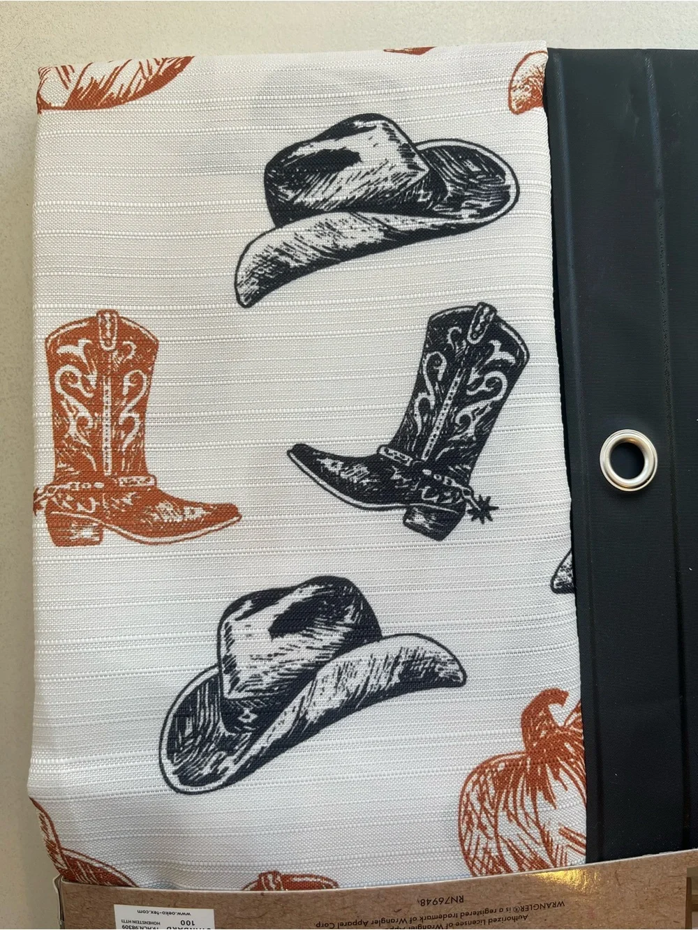 Wrangler Halloween/Fall Shower Curtain Set Pumpkin Cowboy Boots Hat